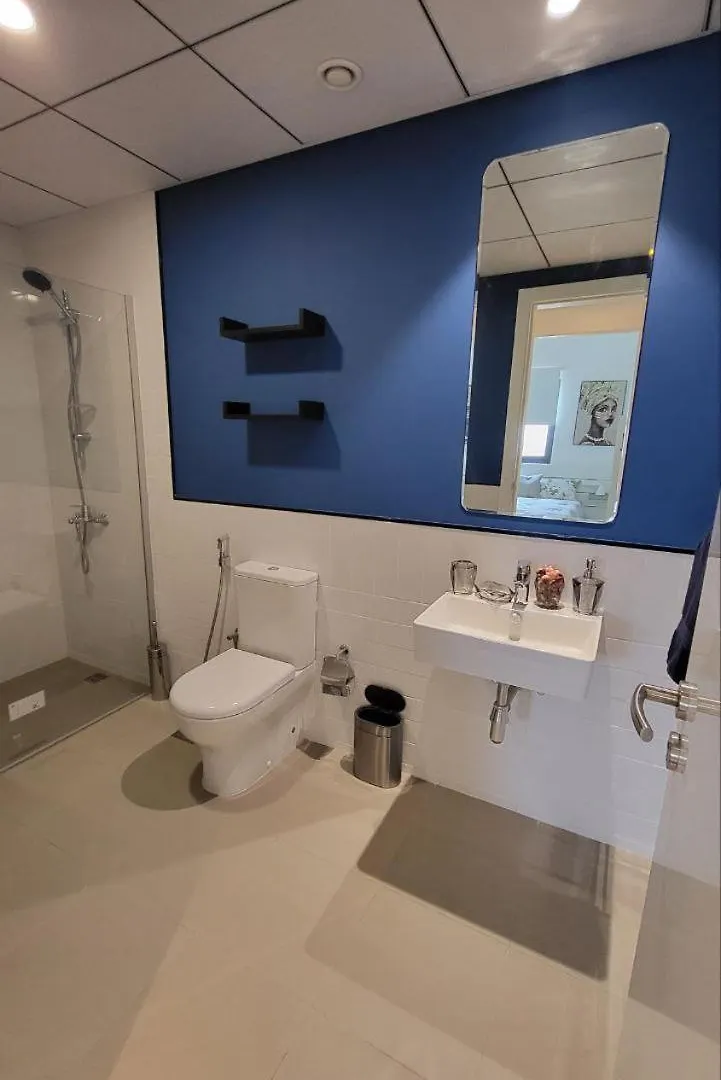 Modern 2Br -5Min To Metro-Unit 211 Apartment Dubai United Arab Emirates