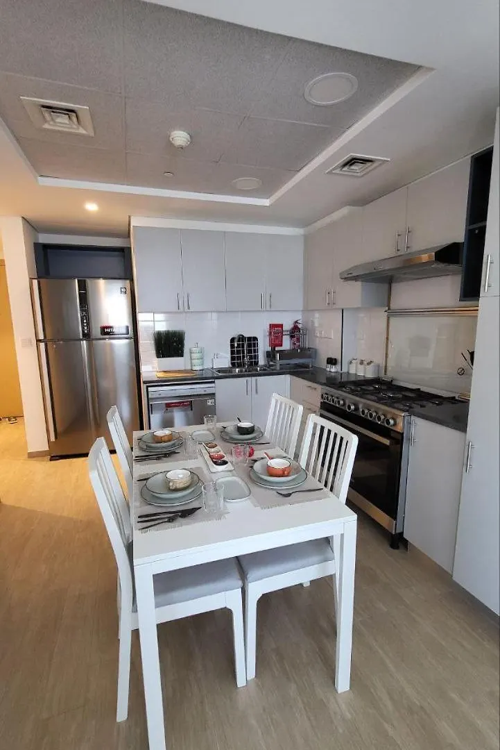 Modern 2Br -5Min To Metro-Unit 211 Apartment Dubai