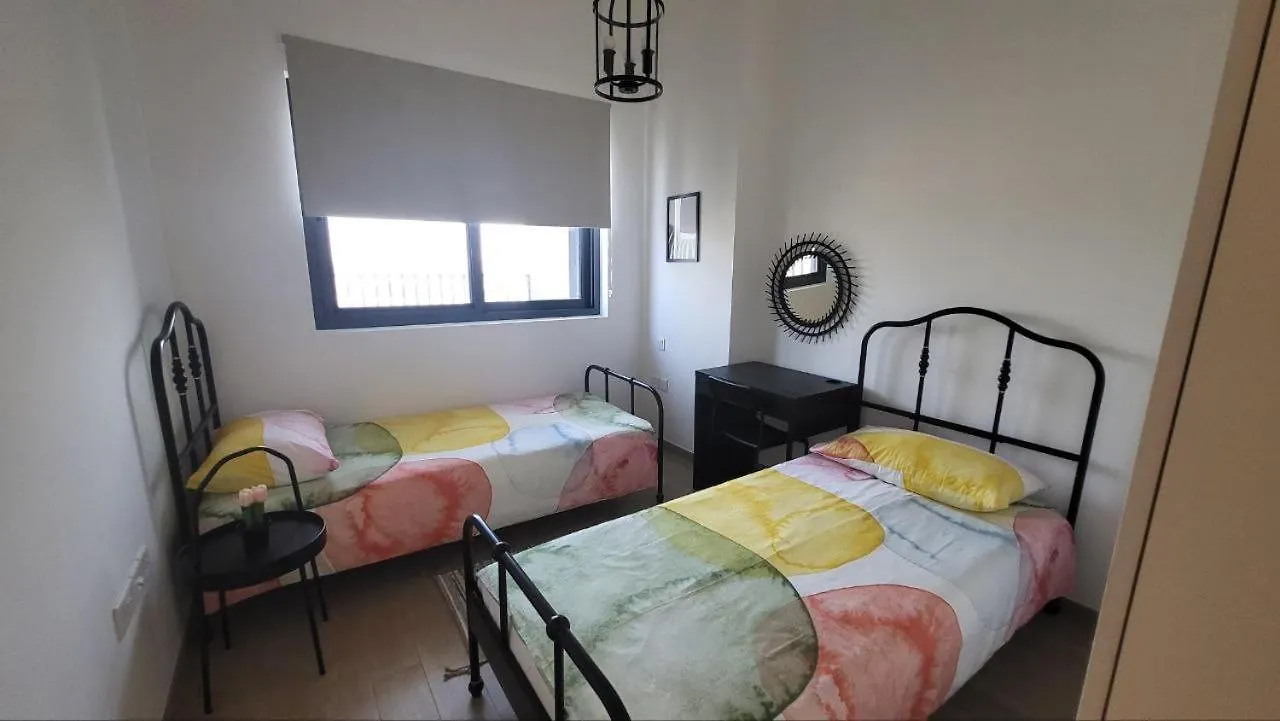Modern 2Br -5Min To Metro-Unit 211 Apartment Dubai