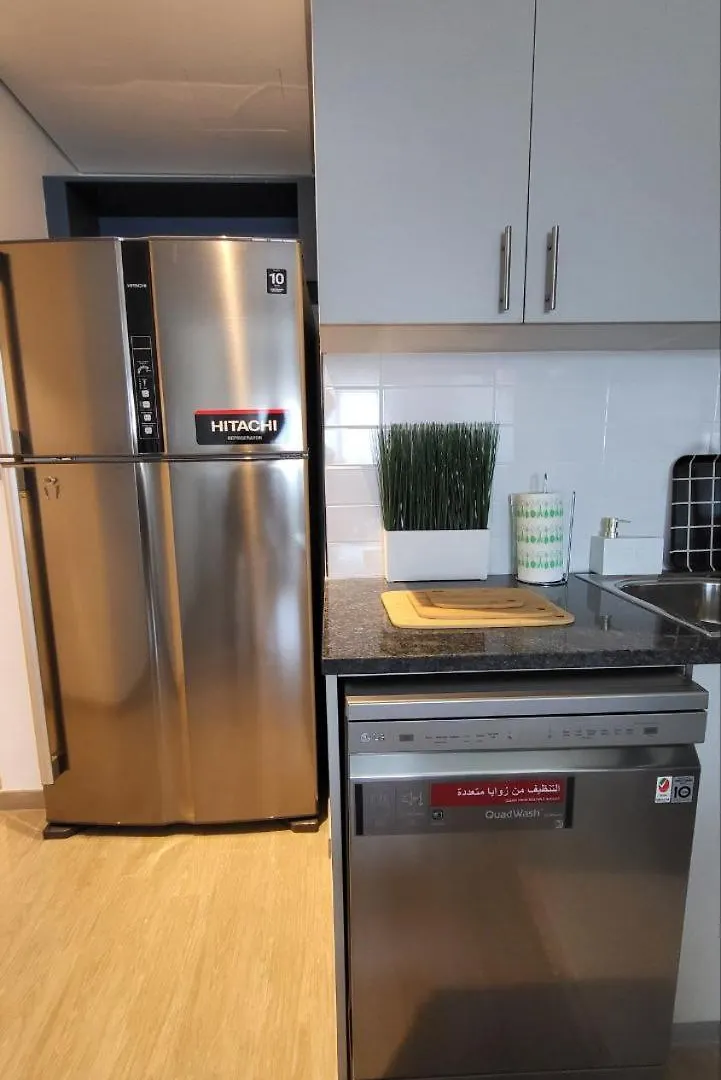 Modern 2Br -5Min To Metro-Unit 211 Apartment Dubai
