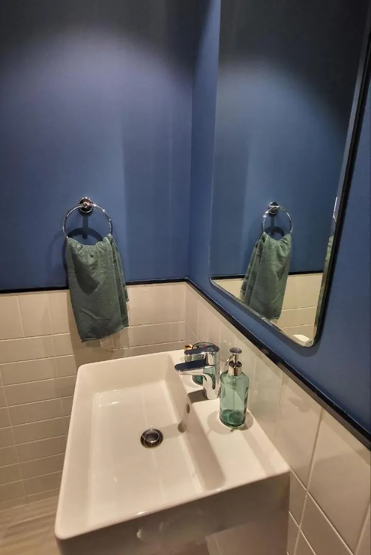 Modern 2Br -5Min To Metro-Unit 211 Apartamento Dubai 0*,